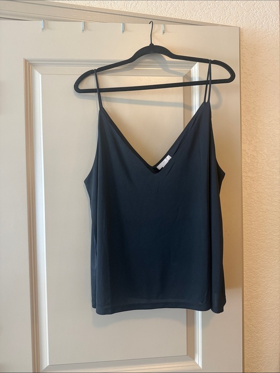 H&M Tops - H&M Navy Blue V-Neck Spaghetti Strap Camisole